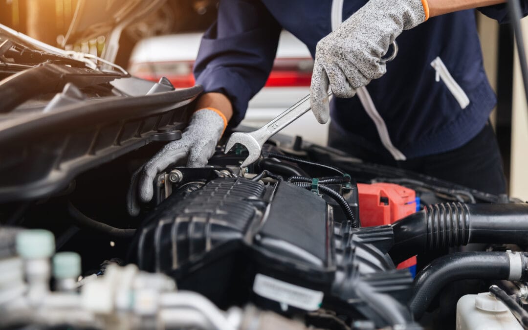 Why You Should Never Take a Luxury Car to a General Mechanic?